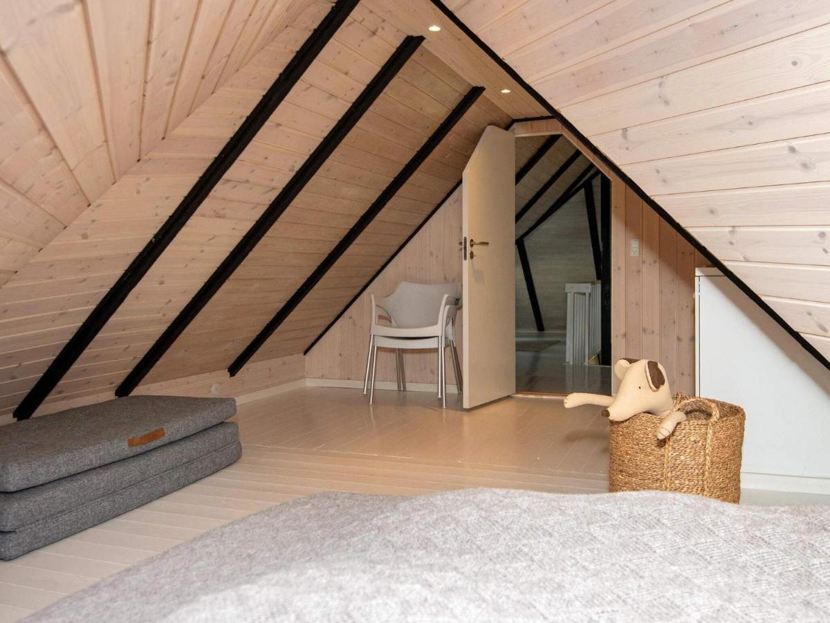 7 Person Holiday Home In R M Vesterhede Exteriör bild